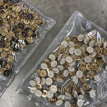 🔥臺灣出貨🔥1.1公分/黑白色點油花朵鈕扣 補發襯衫小扣子 金屬服裝配件輔料 合金手工藝品 針織開衫襯衣袖領小扣子 di