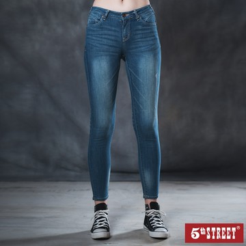 【5th STREET】 女裝 輕量顯瘦牛仔褲-中古藍(-3KG系列) (947132)