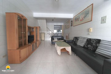 黃線捷運|明星雙學區|活巷車庫透天｜高雄市三民區澄平街