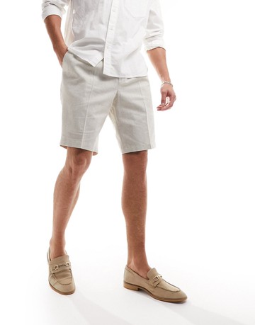 Harry Brown bermuda linen fit shorts in ecru-White