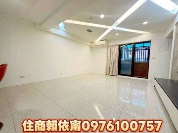 鄰近重陽重劃區電梯三房三衛浴K105住商賴依甯｜新北市蘆洲區集賢路
