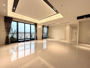 小鈺兒♏承辦/漢神旁惠宇超漂亮大四房稀有釋出~｜台中市北屯區崇德路三段