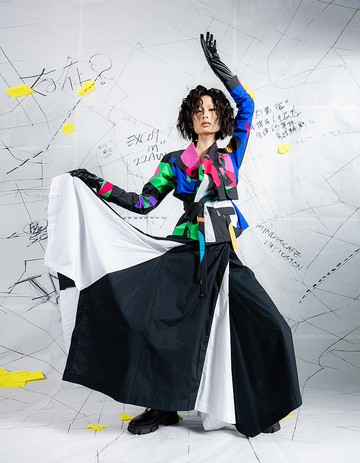 INF 22AW跨界聯名黑印花綁腰翻領短版襯衫