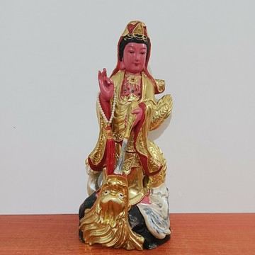 木雕渡海觀音，高約33公分