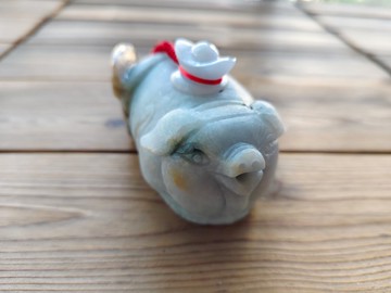 【純翠】天然翡翠 冰藍飄花精緻工藝大胖豬寶盒 適合存金豆生肖豬