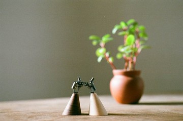 汪德福生活——青銅狗狗雙人戒指座
