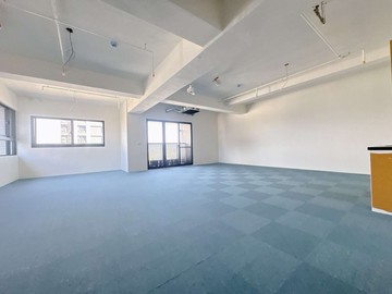 屋主平轉就賣! 梧棲昇祐One Plus商辦B｜台中市梧棲區四維中路