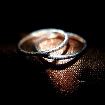 人手批花雕鑿幼紋電鍍18K金純銀半卜幼戒指 傳統工藝