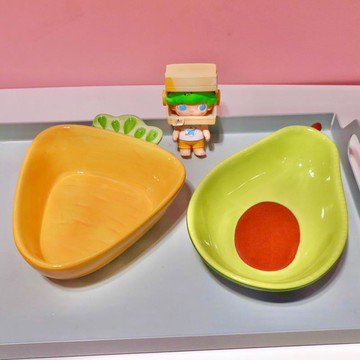 ins韓風牛油果可愛創意陶瓷盤餐具甜品點心小吃盤沙拉碗拍照道具