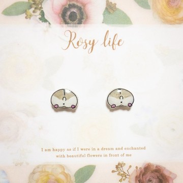 ~ petites boucles d'oreilles ~ Boucles d'oreilles fesses de hamster (A) / Boucles d'oreilles sans trou (boucles d'oreilles en résine)