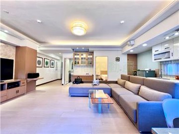 L530伴月灣露臺美妝一房附平車-住商小郭｜新北市八里區龍米路二段