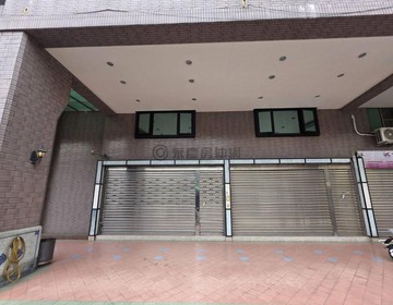【公正路】10米大面寬1+2樓雙店面店住｜高雄市前鎮區公正路