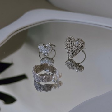 手縫刺繡戒指 - 銀白色系 (可調戒圍)