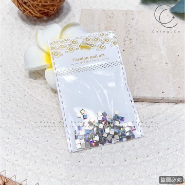 [Ching co store]飾品885 中方形七彩平底鑽飾品 美甲材料 飾品 美甲材料 美甲裝飾品美甲