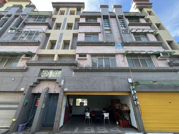 岡山空軍學院雙面路大面寬四樓透天｜高雄市岡山區自由巷