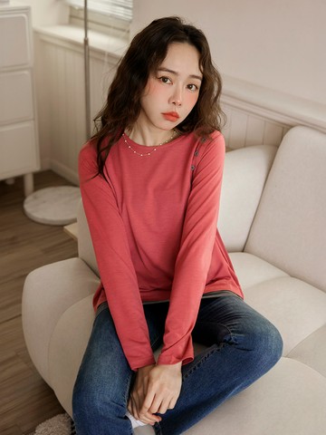 假兩件排釦層次造型片長版上衣