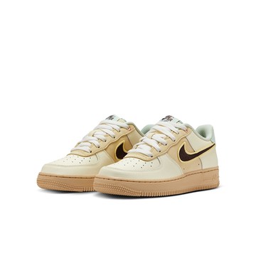 NIKE 休閒鞋 女鞋 大童 運動鞋 AF1 AIR FORCE 1 LV8 GS 奶茶 HQ3473-122 (2K2243)