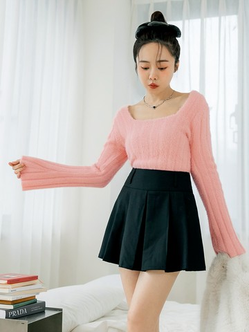 仿水貂毛方領坑條短版上衣