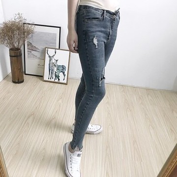 現貨+預購 牛仔褲小腳長褲-破洞毛邊個性有型女褲子73tq28【獨家進口】【米蘭精品】