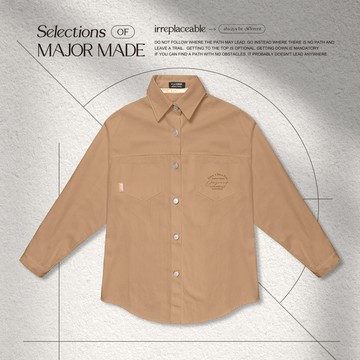 百搭刺繡小標斜紋襯衫