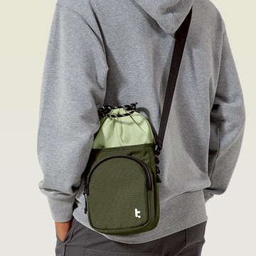 tomtoc｜玩家首選 Switch 2 水桶包 森林綠