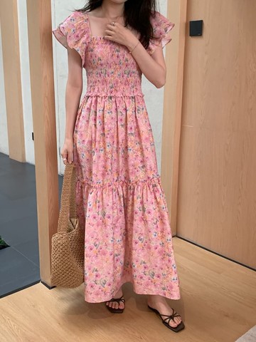 【結帳69折】向陽花嶼方領收腰洋裝-65735