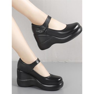 日常坡跟皮鞋女單鞋真皮圓頭女鞋防水臺厚底鞋大碼媽媽鞋大碼鞋女