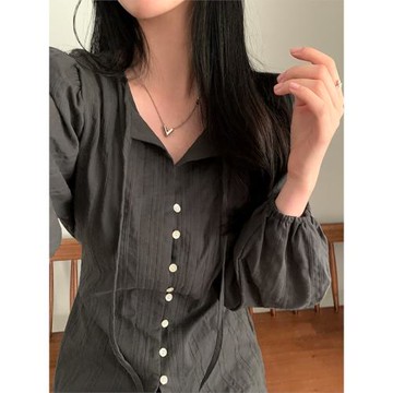 法式奶系溫柔上衣氣質高級感貝殼扣長袖襯衫女裝夏季長袖寬松襯衣