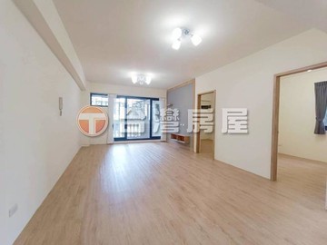 台中買屋  西屯捷運全新整理次頂樓邊間三房｜台中市西屯區甘州五街