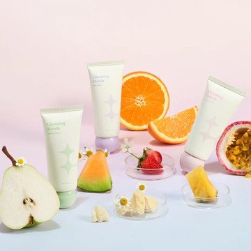 隨時隨地手護你【LUMI】閃耀護手霜 - 60ml (共3款可選) 手部保養 香氣療癒 肌膚乾燥 保濕不黏膩 呵護你的雙手 享受放鬆時刻 閨蜜禮