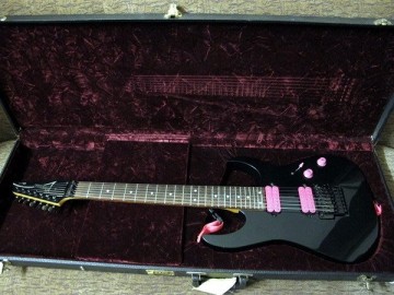 收藏出讓︵日廠Ibanez RG7620 七弦/7弦電吉他(已改裝Bare Knuckle