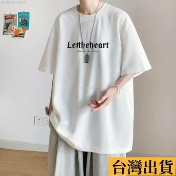 🌈台倉出庫🌈 2025新款英文印花t恤男短袖 潮牌百搭五分袖 夏季ins潮流港風半袖原宿風寬鬆衣服 T恤衫 上衣 W