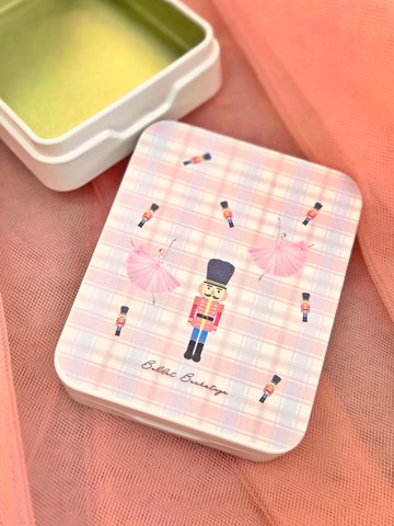 胡桃夾子小鐵盒