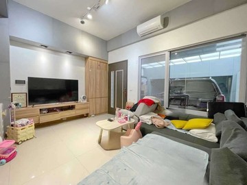 岡山竹圍學區★澍風景★輕屋齡★4房車庫別墅｜高雄市岡山區竹圍西街