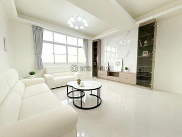 桂林商圈明義國中全翻新透天店面｜高雄市小港區孔鳳路