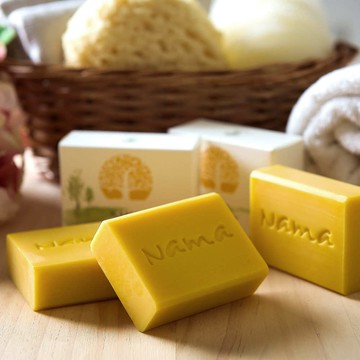 NAMA 柚酵素馬賽皂｜保濕型 萃取植物 純天然 酵素皂 洗臉 橄欖油滋潤 乾性肌膚 深層代謝 均勻膚色 柚酵素 更保濕 滋潤