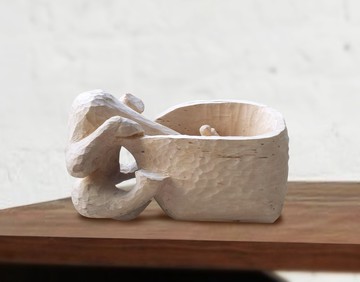 長頸鹿飲水木杯 Giraffe drink something kuksa cup