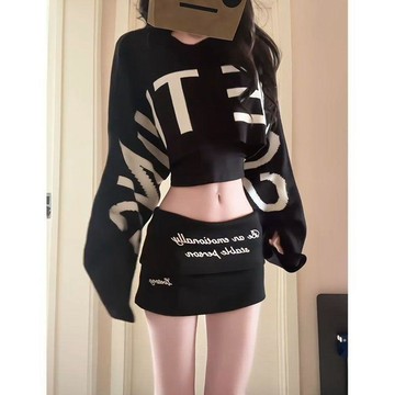 現款免運 女套裝 兩件式套 上下套裝 韓系甜酷風高級感黑色字母長袖短款針織衫女春季新款毛衣套裝上衣Y休閒套裝