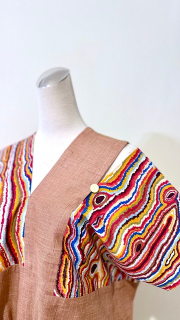 大地女神橘黃彩色礦石圖騰撞色造型純棉四角衣罩衫