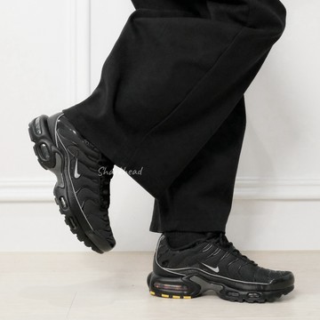 【Sharkhead】現貨 Nike Air Max Plus OG 氣墊 全黑 白線 HV8066-002 復古 網布
