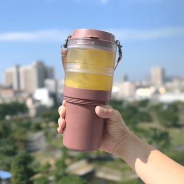 宜我 iO｜環保隨行轉轉杯 霧透紅(390/590/790ml)