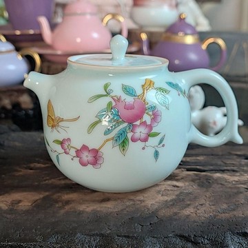 【茶品名】🍵茶壺 西施壺  泡茶壺影青蝶戀花石榴如意茶壺220毫升精美陶瓷家用泡茶壺新款辦公茶具