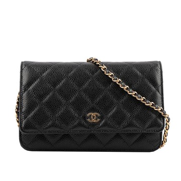 CHANEL 經典CC Logo淡金釦荔枝皮革WOC(黑色)