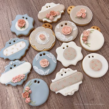 立體玫瑰收涎糖霜餅乾 12+1片組