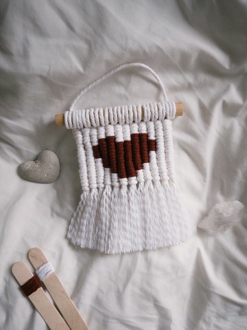 愛心編織壁掛掛飾