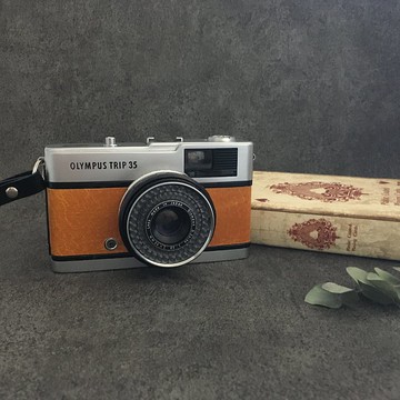奧林巴斯TRIP 35膠片相機　黃玉色真皮
