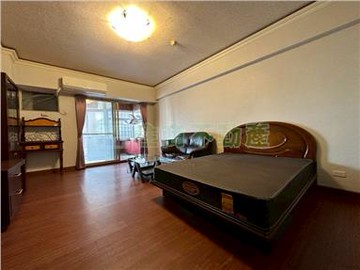 瑞豐夜市黃金門牌大套房｜高雄市鼓山區文忠路