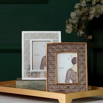 歐式復古做舊鏤空雕刻鏡面相框 古典懷舊金色白色樹脂6寸畫框擺臺