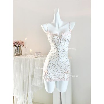 Roseberrrry夏季性感吊帶睡裙