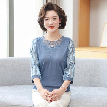 新款媽媽裝夏季時尚紗袖小衫中老年女春秋寬松薄款針織衫T恤上衣
